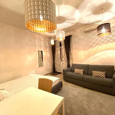 Lucija Appartement *