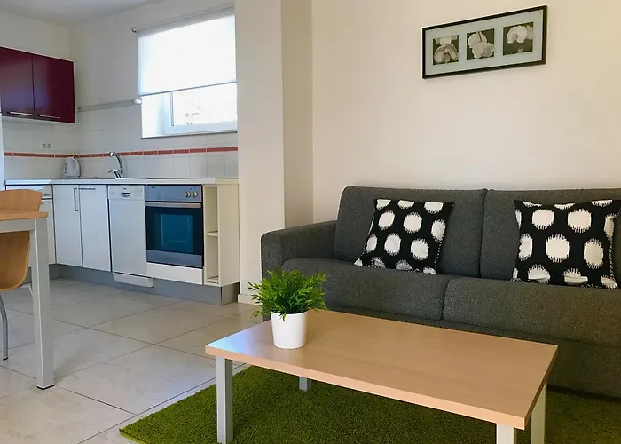 アパート Lucija ポルトローシュ