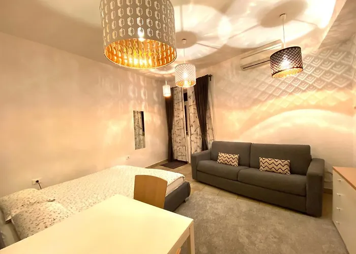 Lucija アパート *